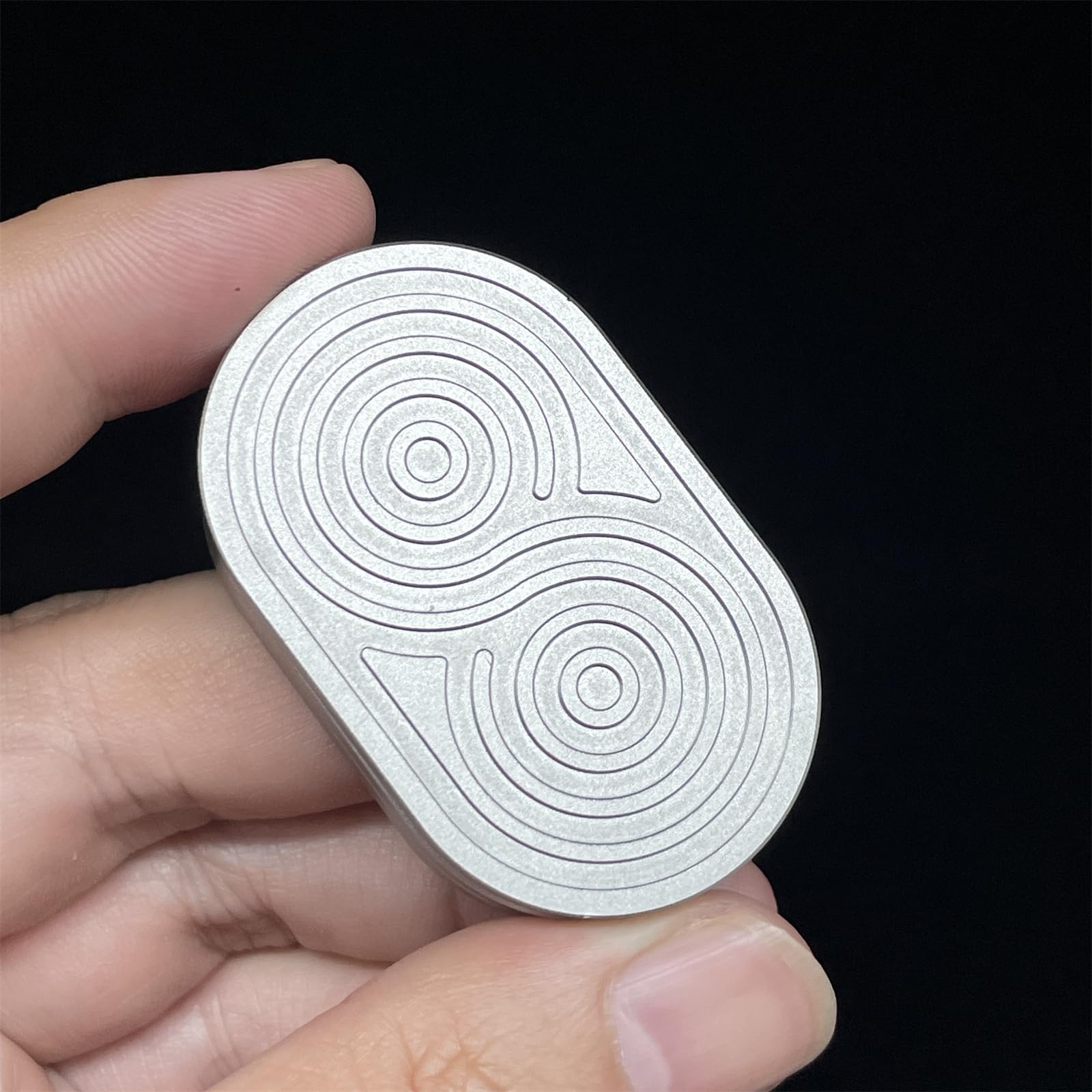 Amazon | ステンレス鋼 Fidget Slider 金属 EDC 指先おもちゃシルバー